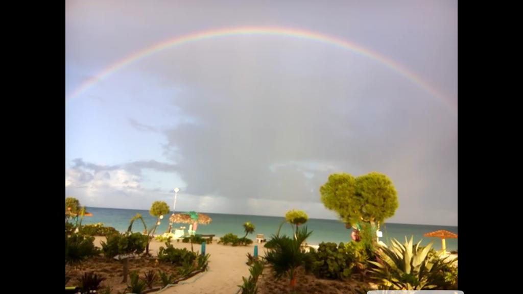 Rollezz Villas Beach Resort Old Bight エクステリア 写真